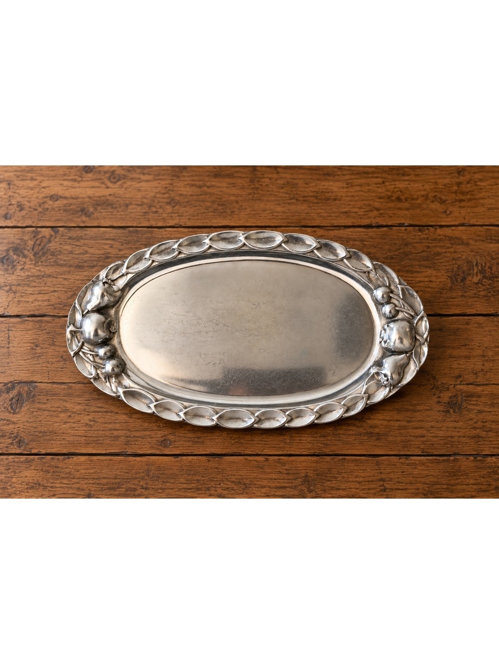 Vintage Arthur Court Apple Leaf Cast Aluminum Oval Serving Tray Platter 13"